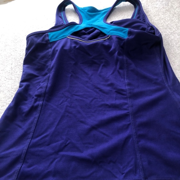 Athletic Works small workout top, padded bra, muscle shirt new or like new - Picture 5 of 6